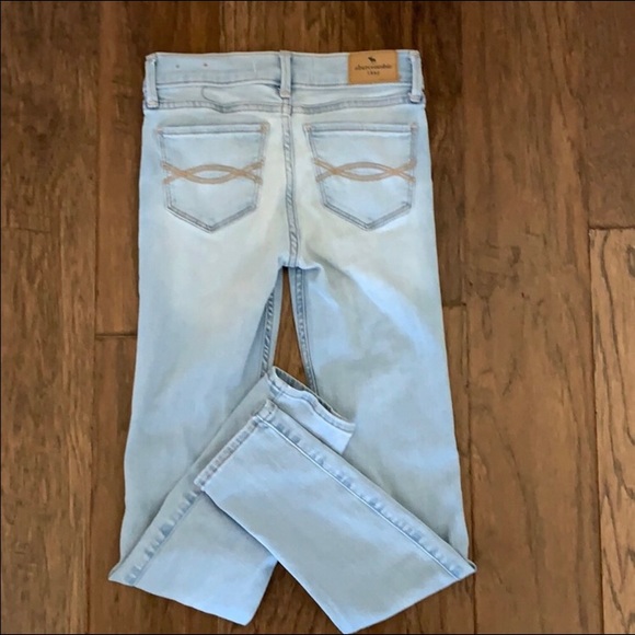 Abercrombie Kids Super Skinny Jeans - Picture 2 of 3